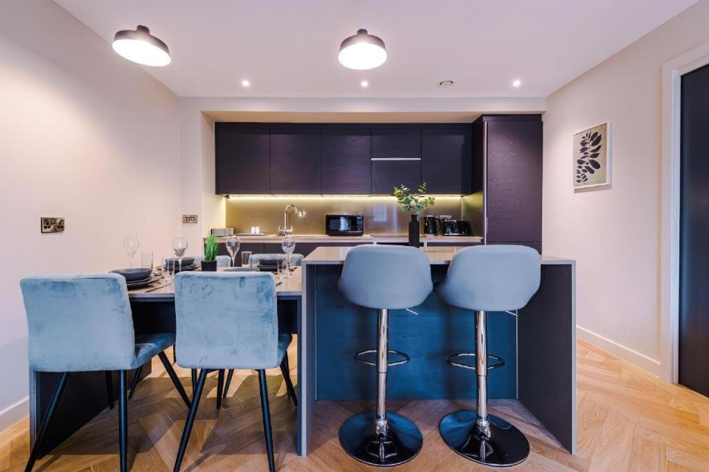 Exquisite Central York Abode Sleeps 6! 外观 照片