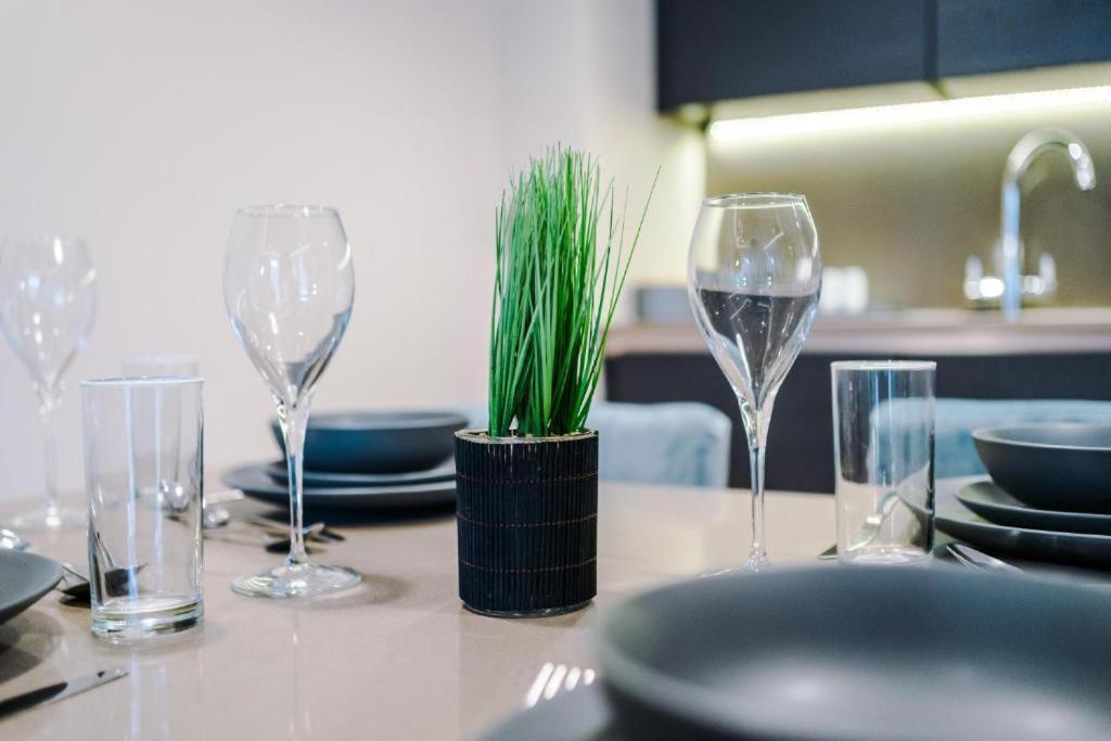 Exquisite Central York Abode Sleeps 6! 外观 照片